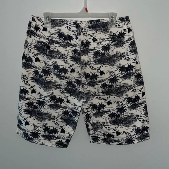 Mens Shorts - Picture 3 of 3